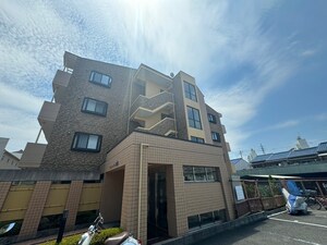 グレイスかけ橋外観写真