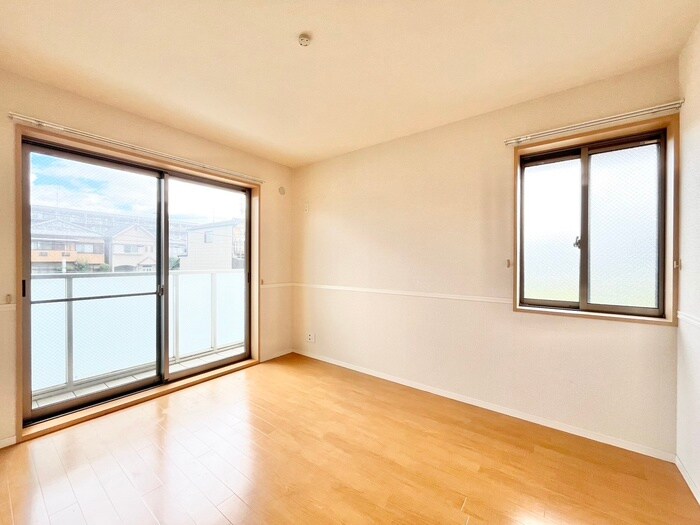 物件内観写真7　(居室)