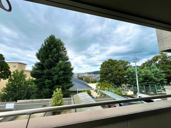 物件内観写真22　(室内からの展望)