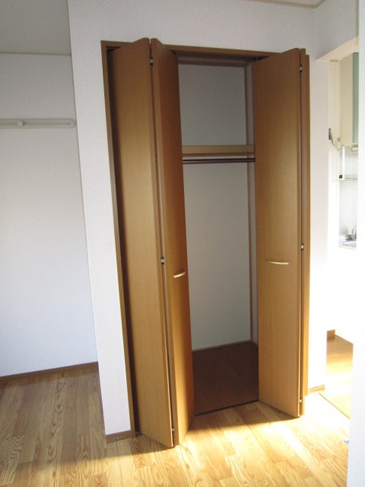 物件内観写真10　(収納)