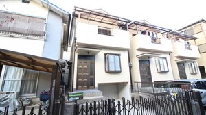 郡家新町貸家外観写真
