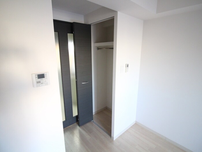 物件内観写真9　(洗面)