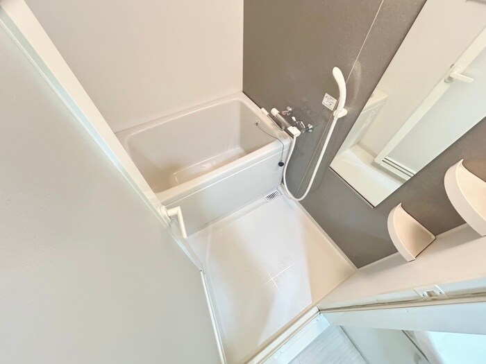 物件内観写真13　(バス／シャワールーム等)
