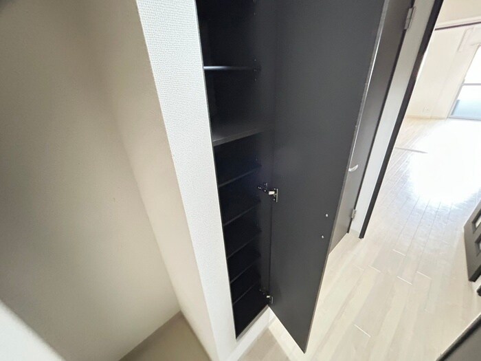 物件内観写真17　(靴箱)