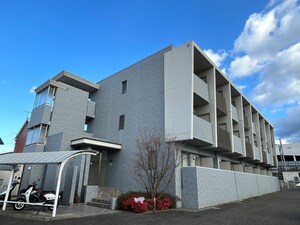 シェリ－ル山崎外観写真