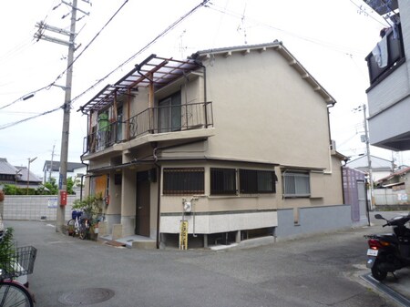 下木田町２－２４貸家外観写真