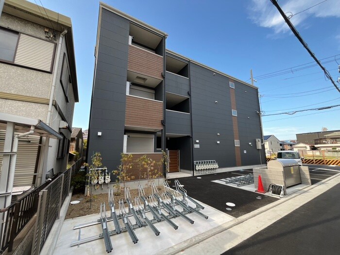 物件外観写真2　(外観写真)