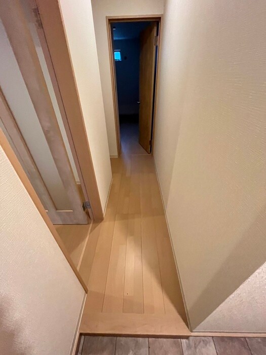 物件内観写真22　(廊下)