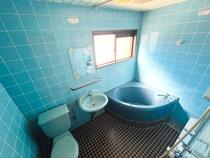 物件内観写真10　(バス／シャワールーム等)