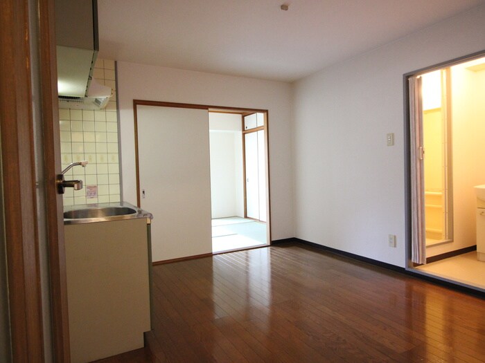 物件内観写真7　(居室)