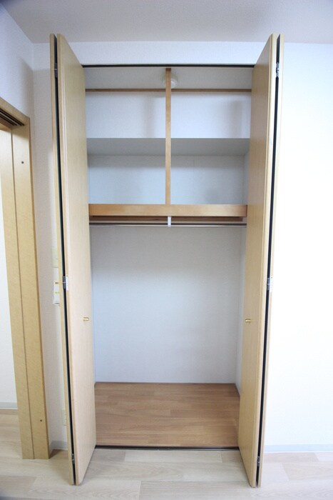 物件内観写真15　(収納)