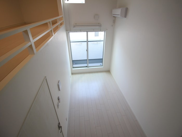 物件内観写真10　(居室)