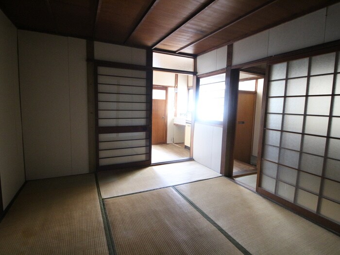 物件内観写真14　(居室)