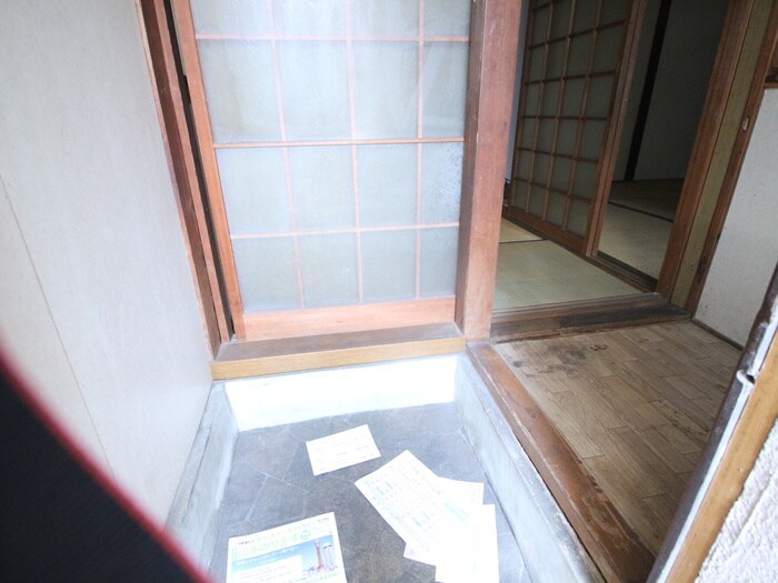 物件内観写真22　(玄関)