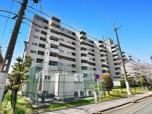 大和サニーハイツ高槻2棟（710）外観写真