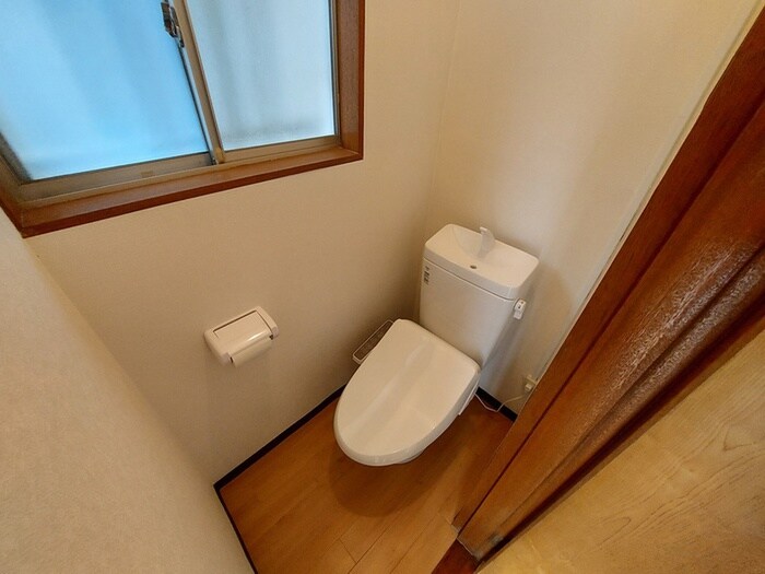 物件内観写真15　(トイレ)
