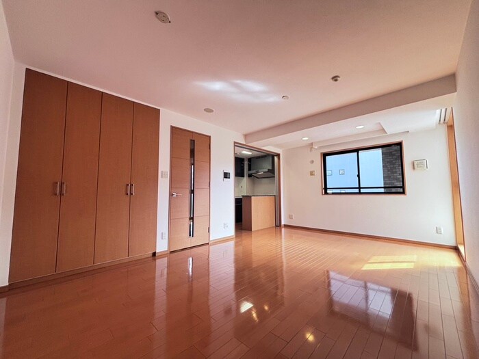 物件内観写真6　(居室)