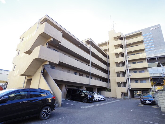 物件外観写真3　(外観写真)