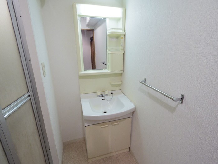 物件内観写真12　(洗面)