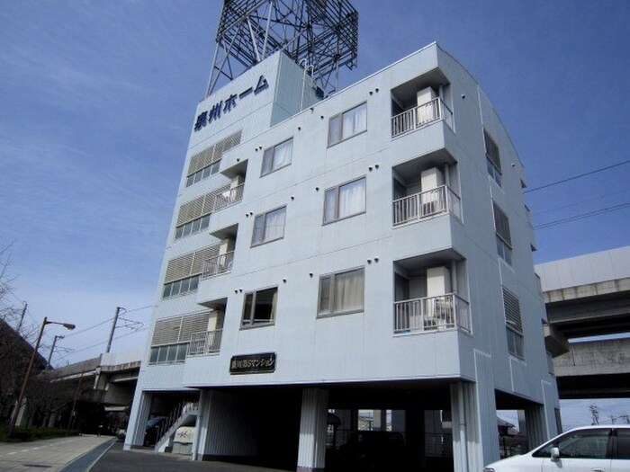 新川第５マンションの物件外観写真