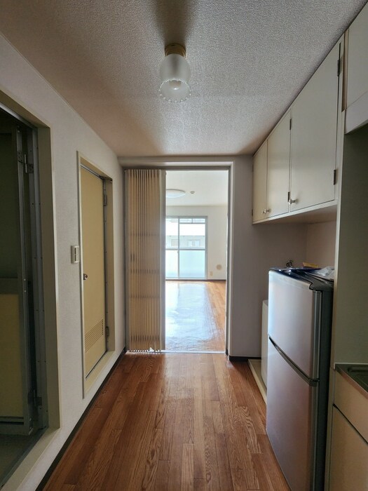 物件内観写真8　(廊下)