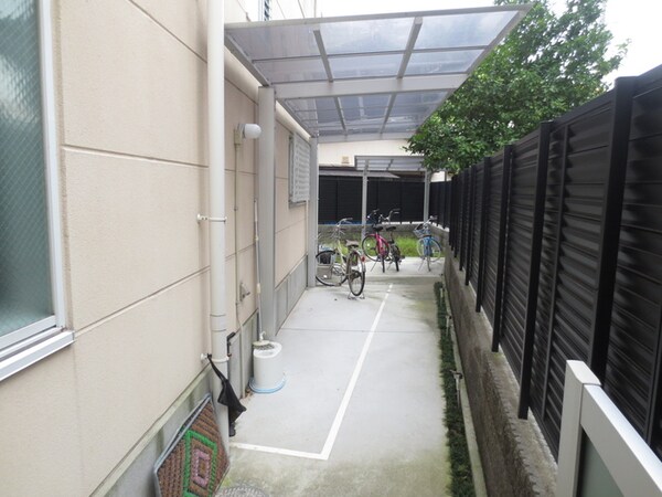 駐輪場