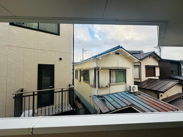 物件内観写真16　(室内からの展望)