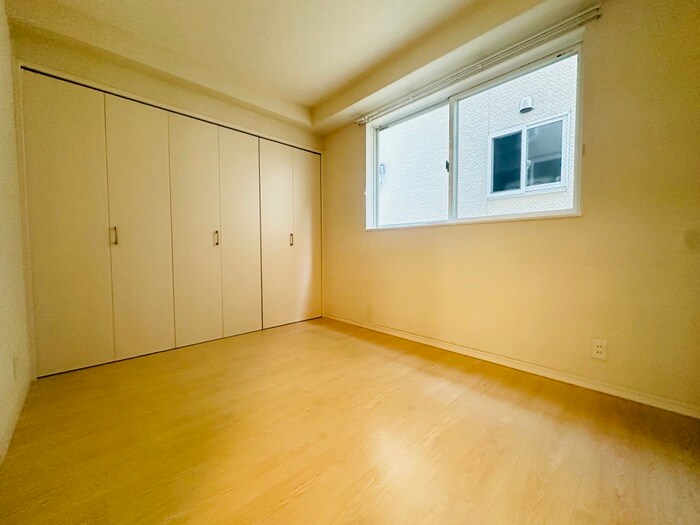 物件内観写真17　(居室)