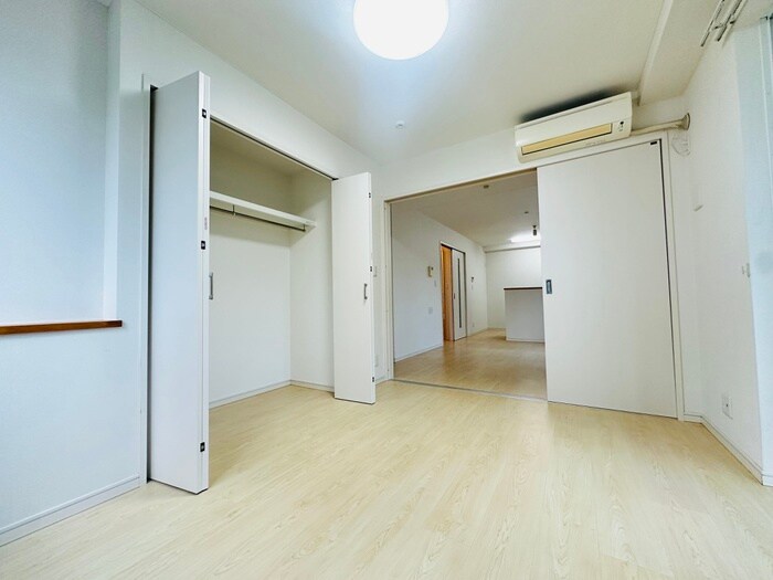 物件内観写真18　(居室)