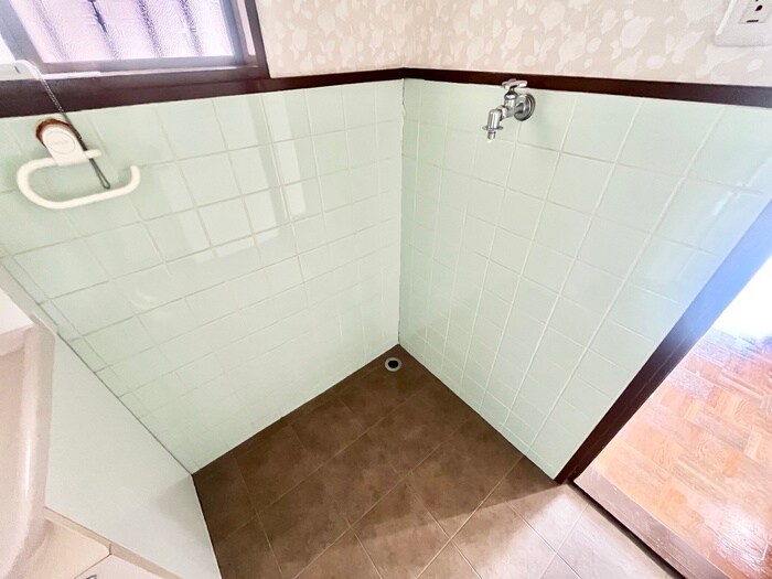 物件内観写真20　(洗濯機置場)