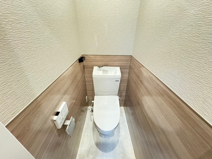 物件内観写真11　(トイレ)