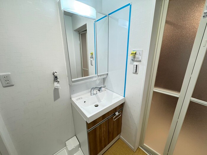 物件内観写真12　(洗面)