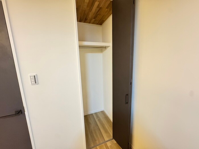 物件内観写真13　(収納)