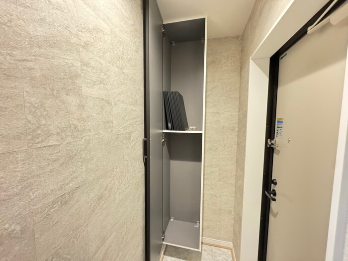 物件内観写真15　(靴箱)