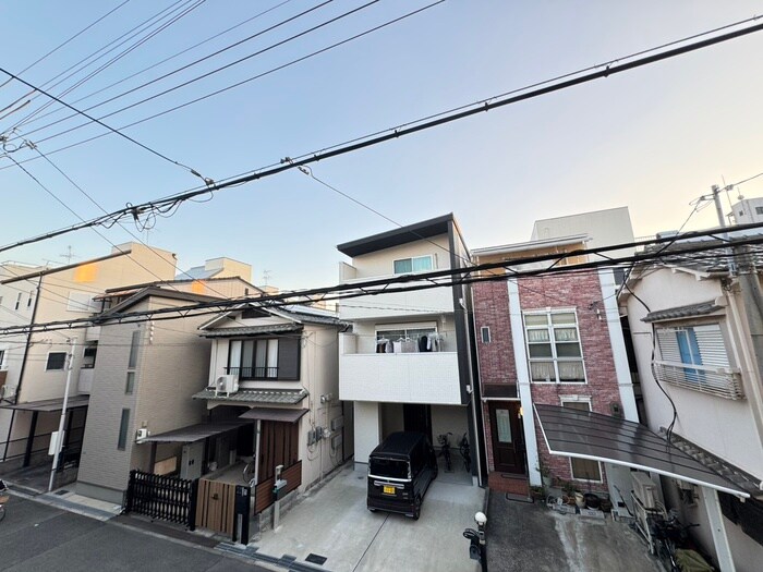 物件内観写真21　(室内からの展望)