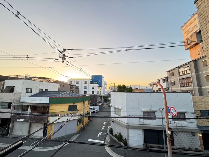 物件内観写真21　(室内からの展望)