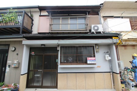 出島町貸家外観写真