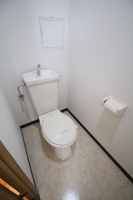 物件内観写真10　(トイレ)