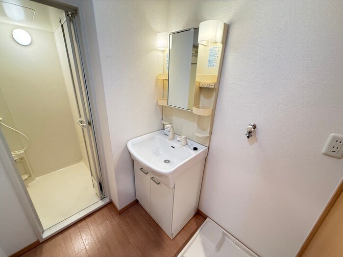 物件内観写真6　(洗面)