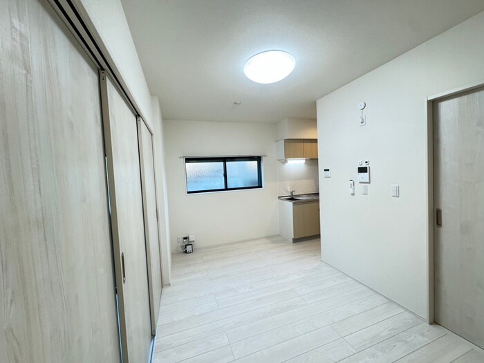 物件内観写真7　(居室)