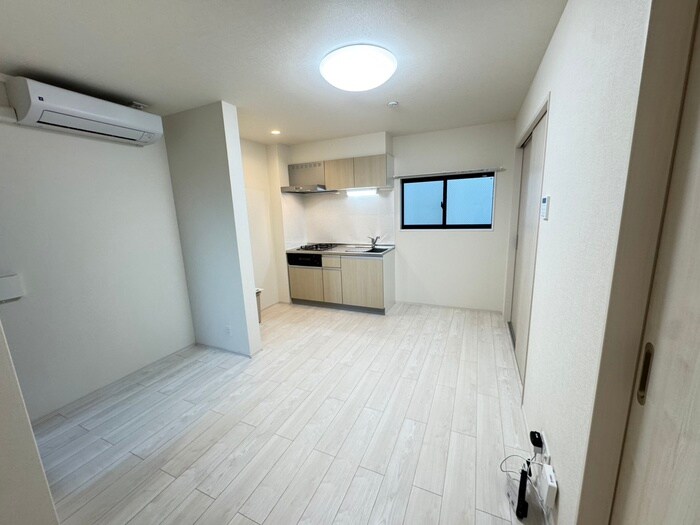 物件内観写真7　(居室)