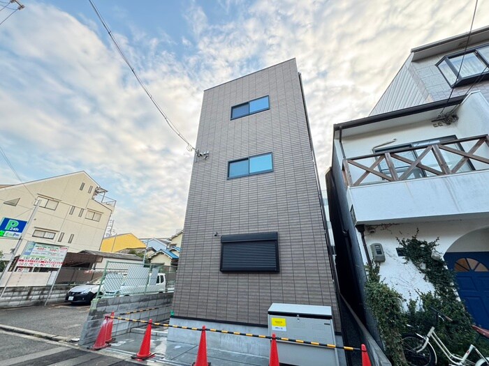 物件外観写真3　(外観写真)