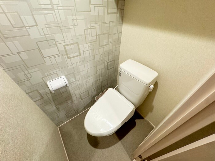 物件内観写真11　(トイレ)