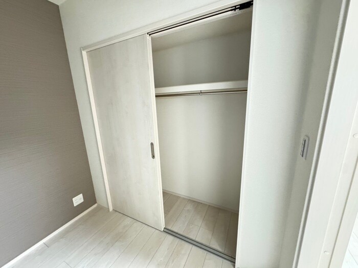 物件内観写真12　(収納)