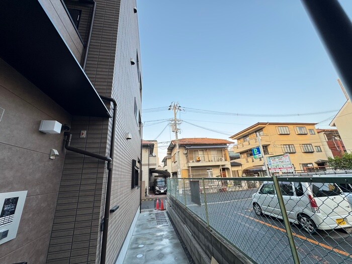 物件内観写真21　(室内からの展望)