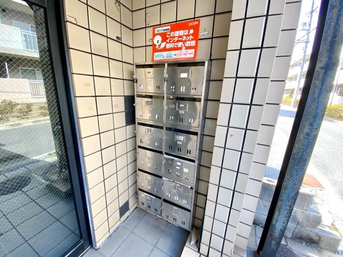 物件外観写真4　(建物設備)