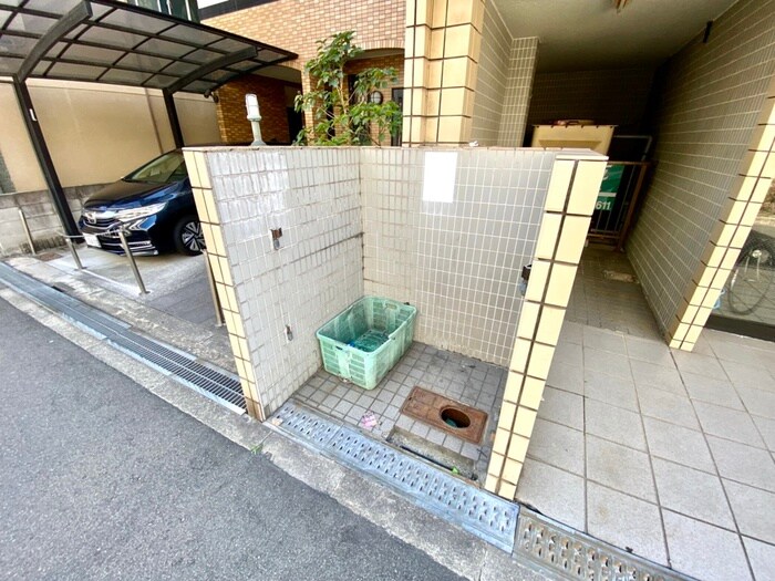 物件外観写真6　(建物設備)