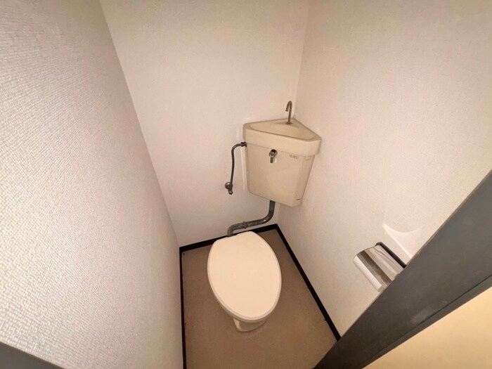 物件内観写真10　(トイレ)