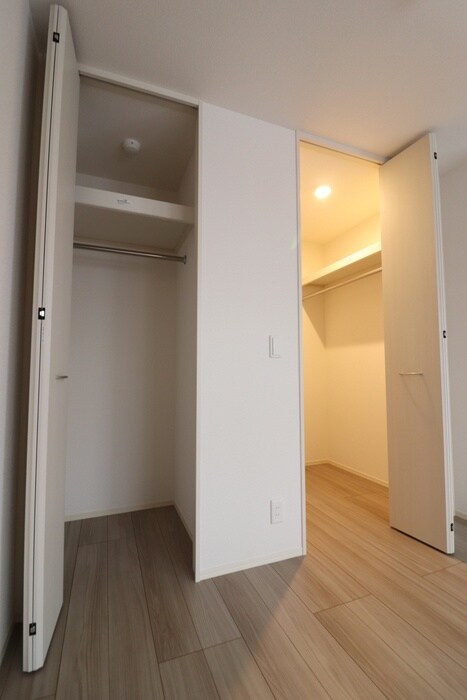 物件内観写真10　(収納)