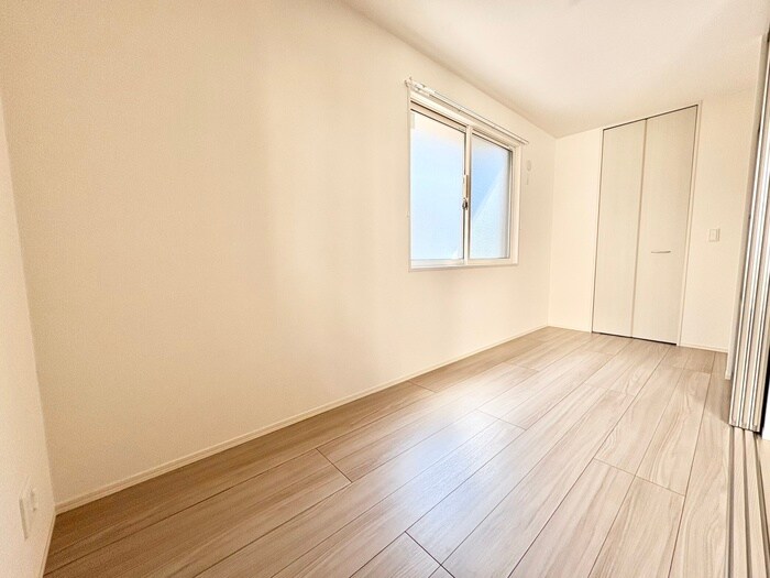 物件内観写真18　(居室)